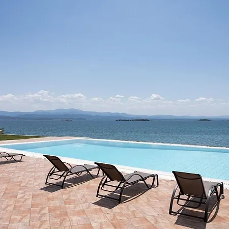 Apartment Eretria Luxurious Seafront Chalkida