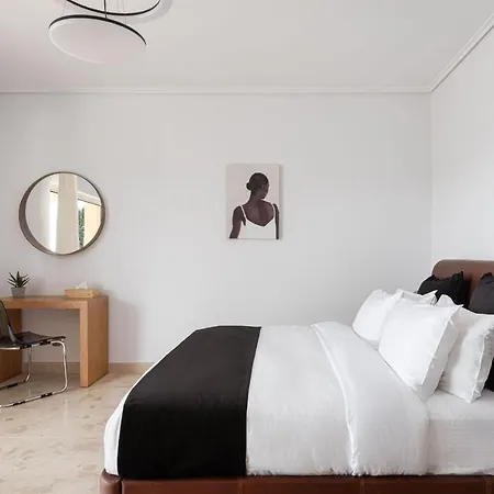 شقة Eretria Luxurious Seafront Chalkís