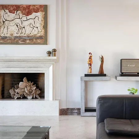 Eretria Luxurious Seafront شقة *