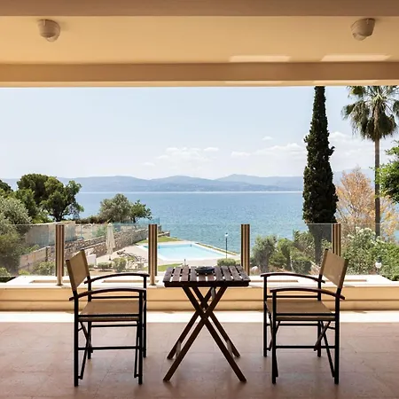 Eretria Luxurious Seafront * Chalkís