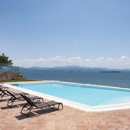 Eretria Luxurious Seafront * Chalkida
