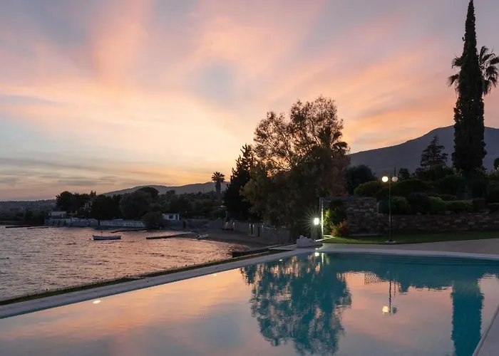 Apartment Eretria Luxurious Seafront *