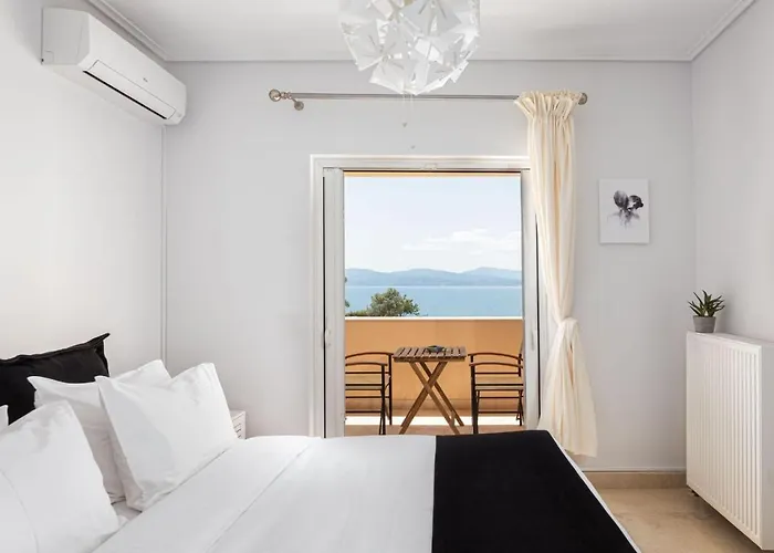Eretria Luxurious Seafront * Chalkida